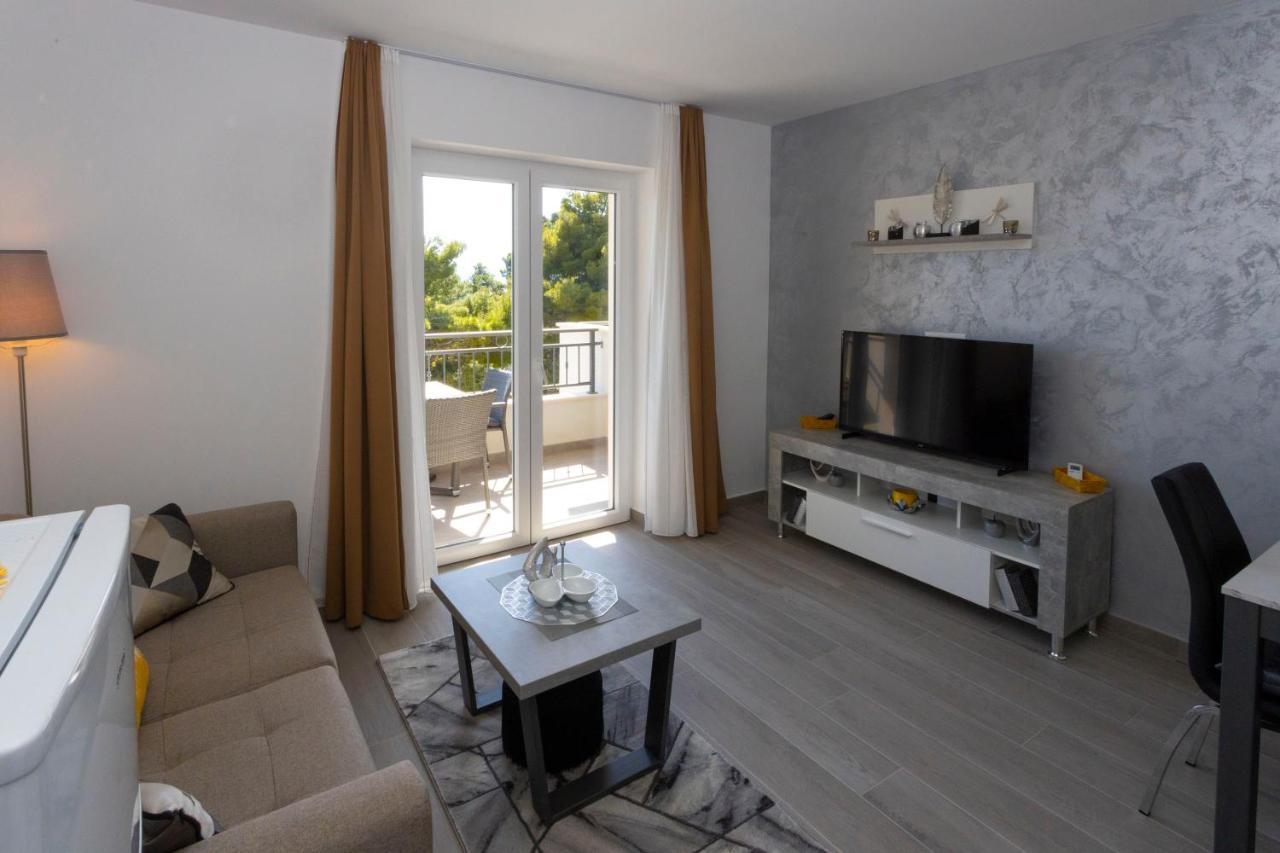 Apartments Vicin Brela Bagian luar foto